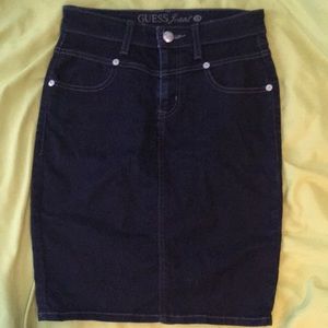 🍀Guess jean  skirt